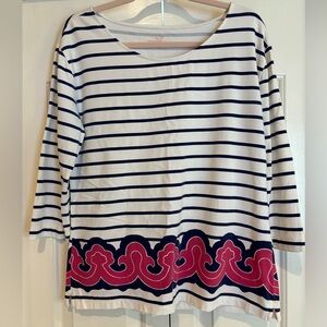 Vineyard vines t shirt